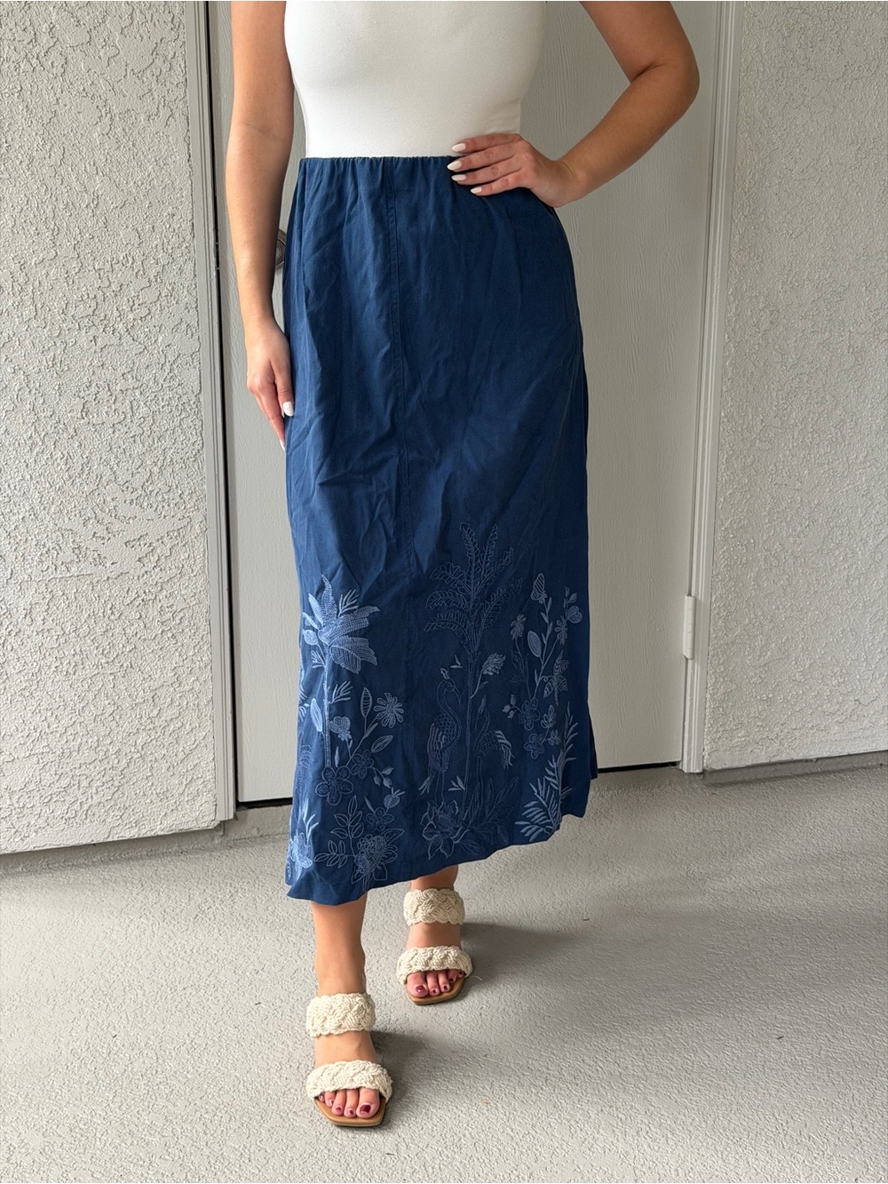 Johnny Was Riley A-Line Midi Skirt Blue Night Embroidery Size Small NWT